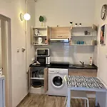 No. 11 Apartment With 2 Bathrooms Next To Railway Station