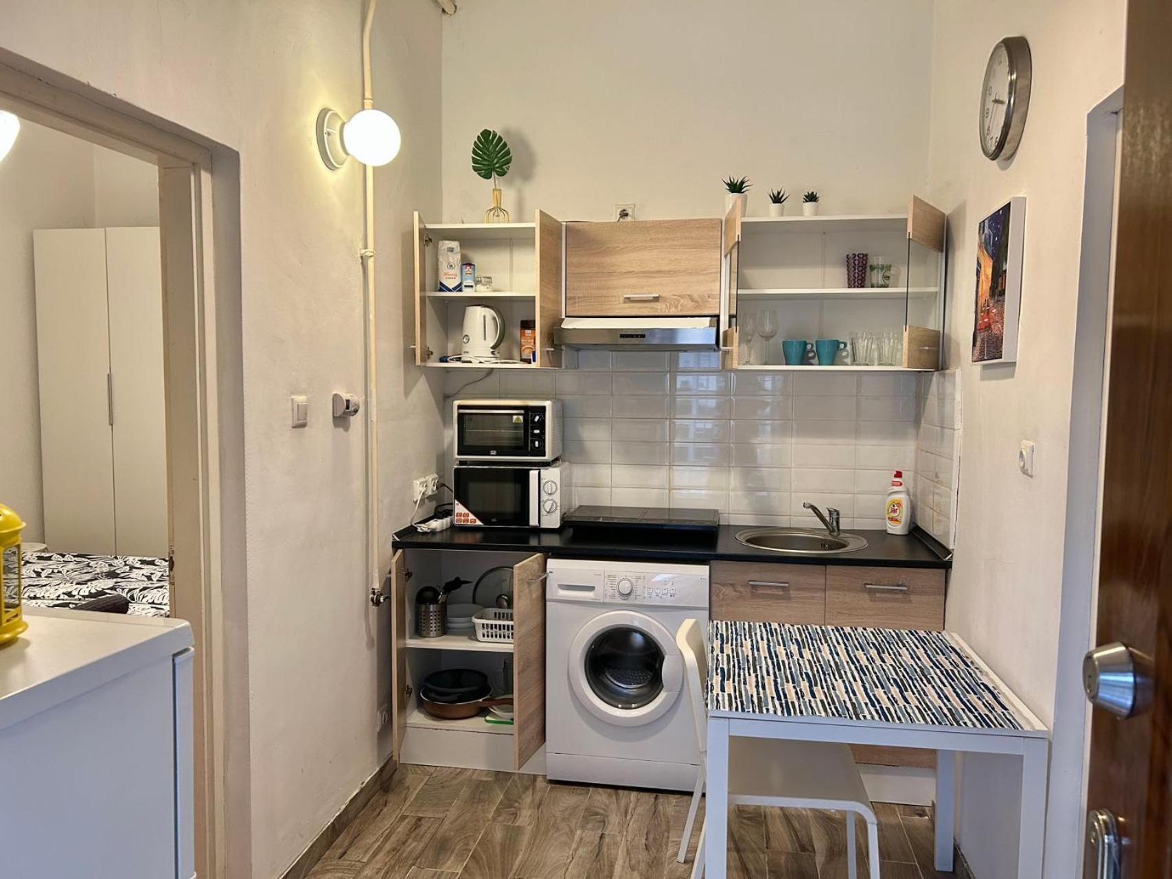 Apartamento No. 11 With 2 Bathrooms Next To Railway Station *